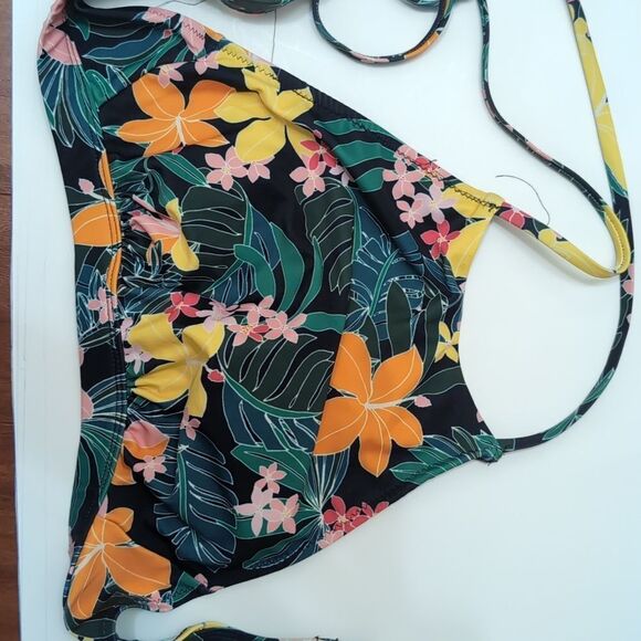 Halter style Bikini top tropical flowers size M padded - Picture 2 of 6